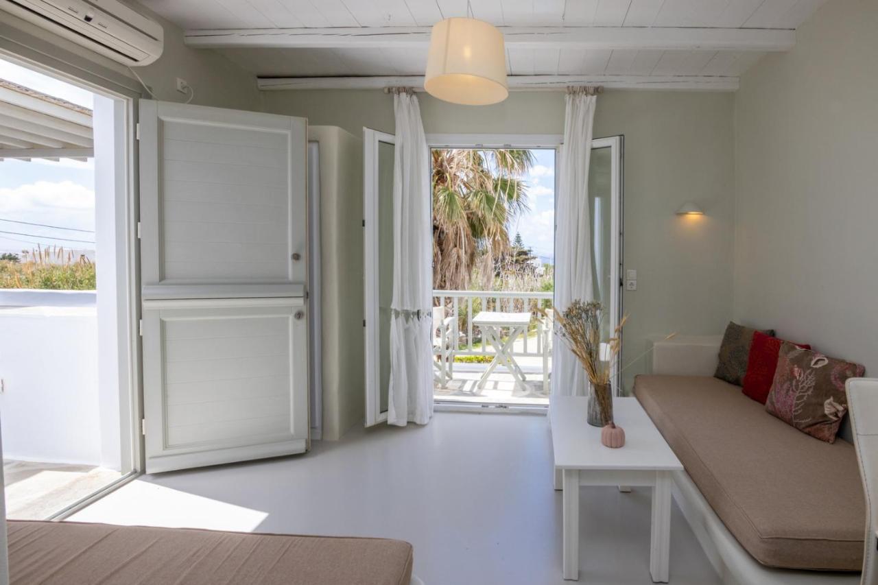 Soulmate'S Suites Tinos Kionia Exterior photo